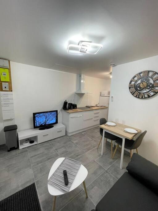 La Maisonnette Saint-Quentinoise Bagian luar foto